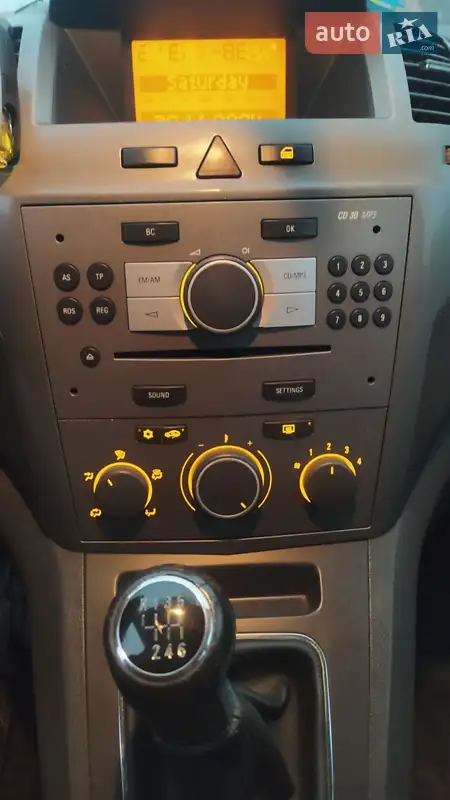 2006 opel zafira