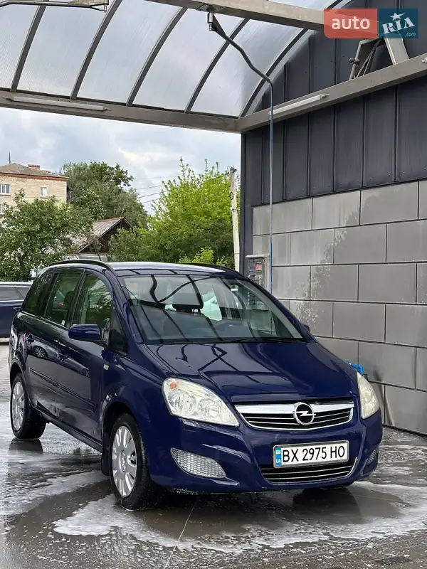 2008 opel zafira