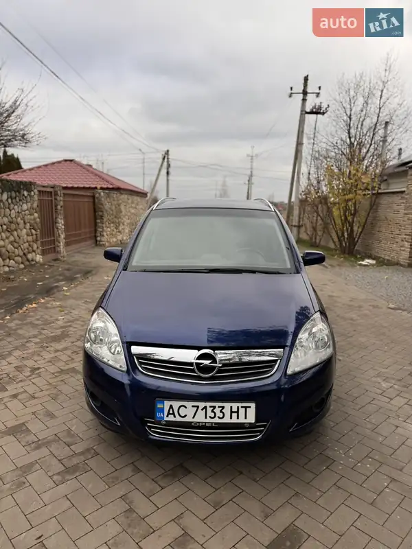 2008 opel zafira
