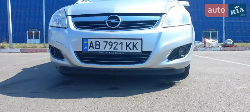 2008 opel zafira