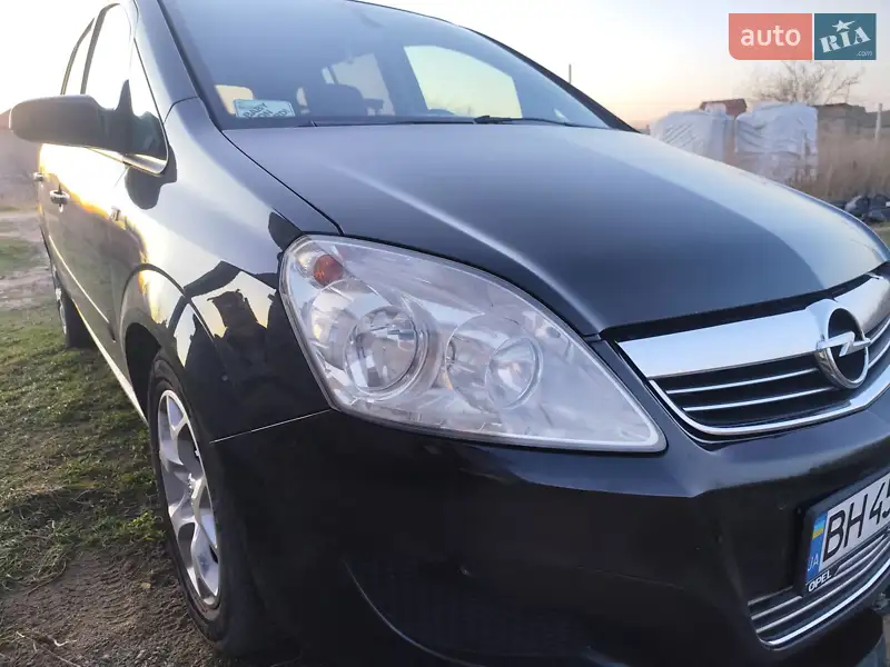 2008 opel zafira