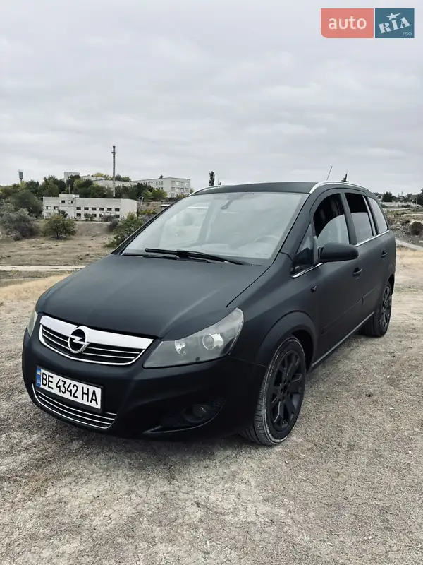 2008 opel zafira
