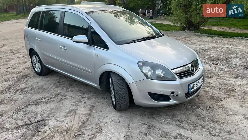 2008 opel zafira