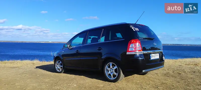 2008 opel zafira