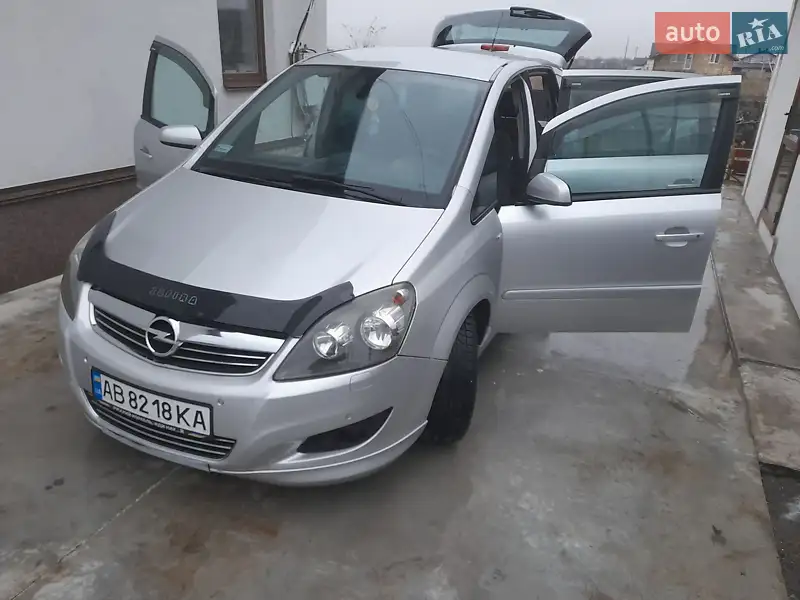 2008 opel zafira