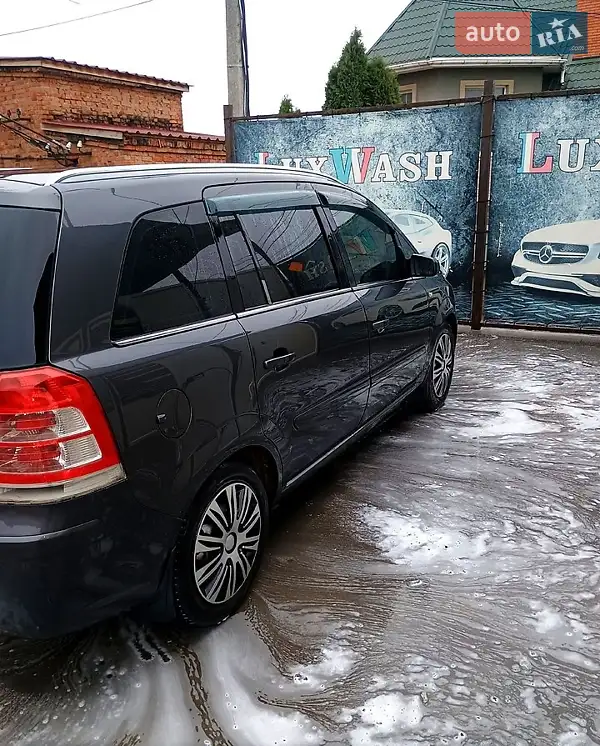 2009 opel zafira