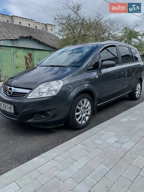 2009 opel zafira