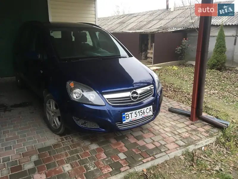 2008 opel zafira