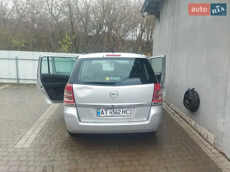 2009 opel zafira