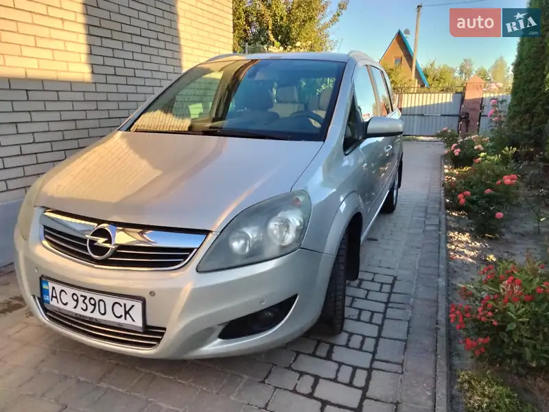 2009 opel zafira