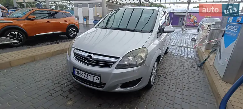2009 opel zafira