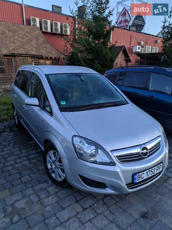 2009 opel zafira