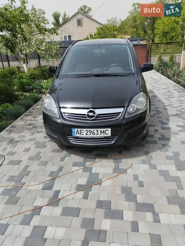 2009 opel zafira