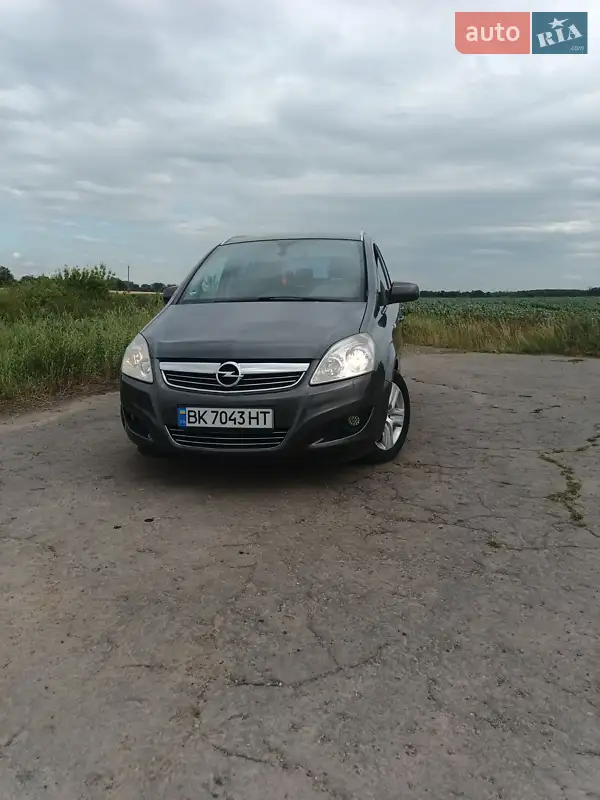 2009 opel zafira