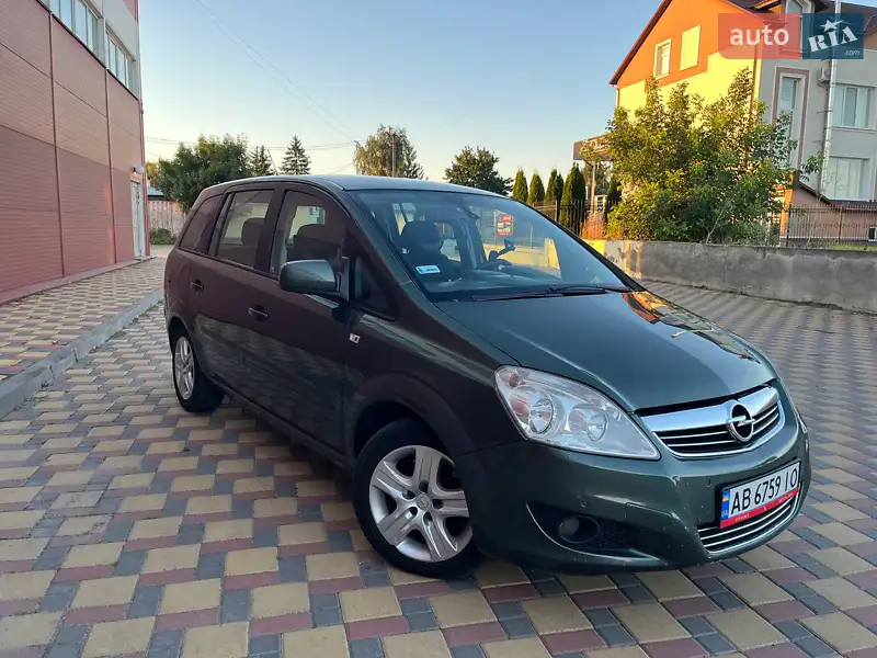 2010 opel zafira