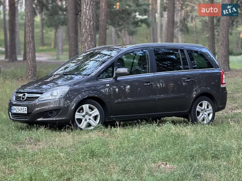 2010 opel zafira