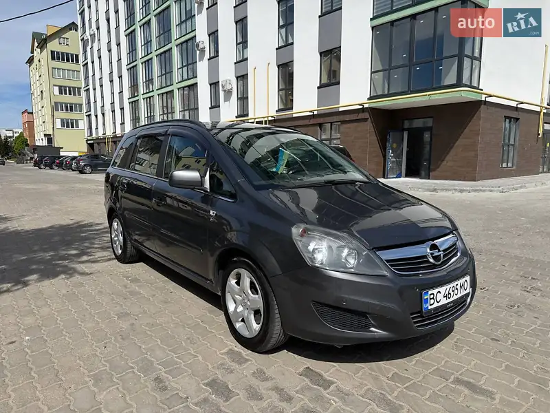 2010 opel zafira