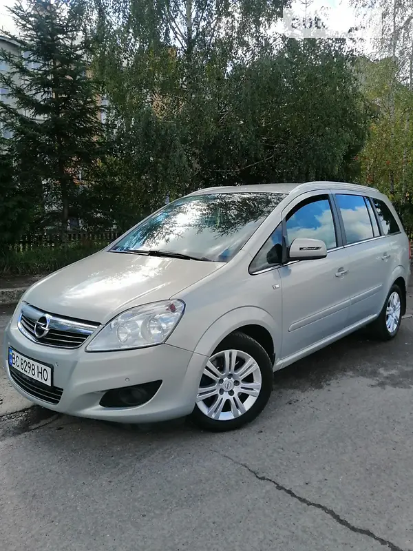 2011 opel zafira