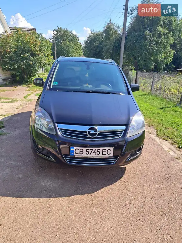 2011 opel zafira