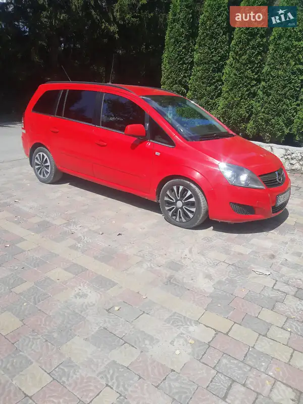 2011 opel zafira