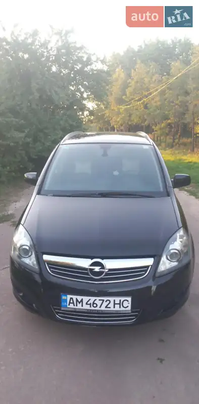 2011 opel zafira