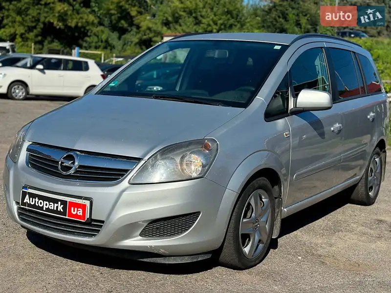 2012 opel zafira