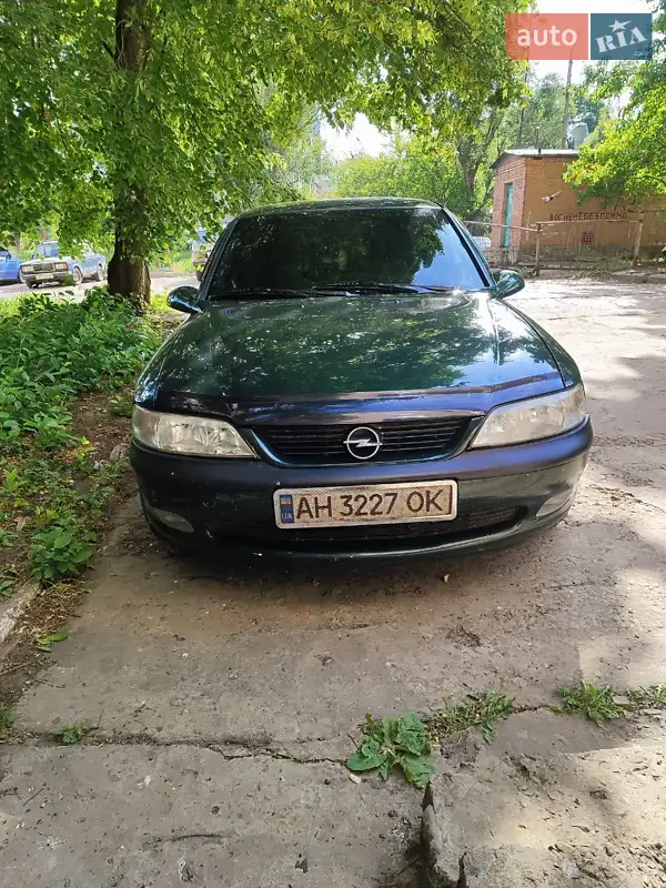 1998 opel vectra