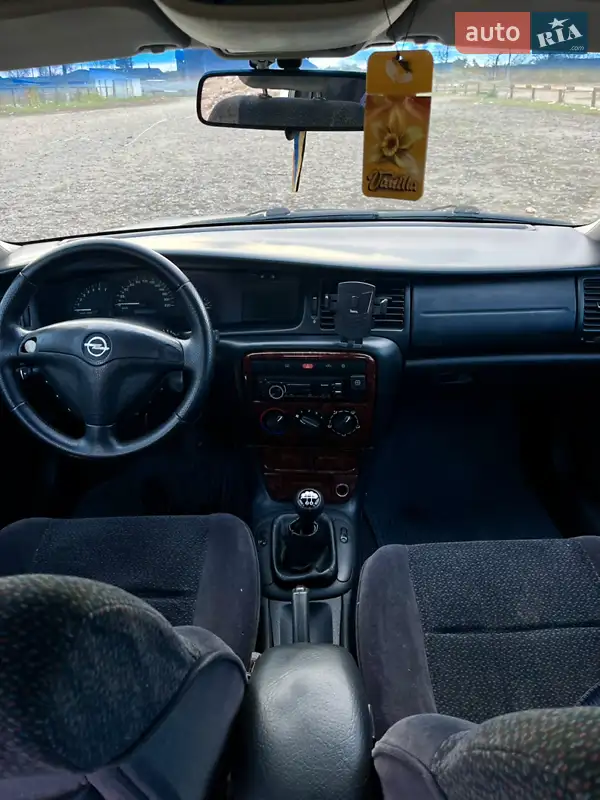 1999 opel vectra