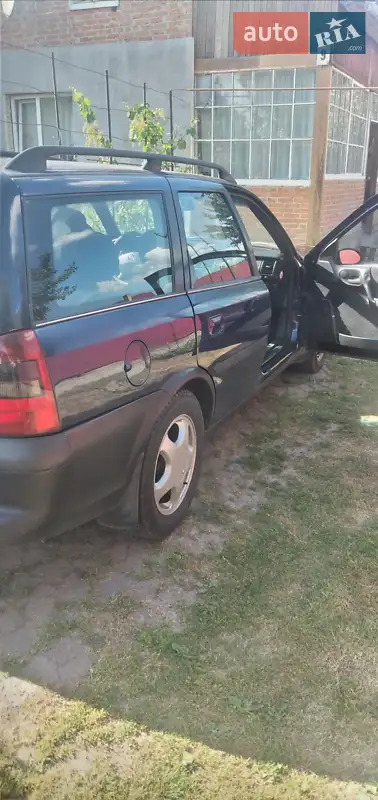 1998 opel vectra