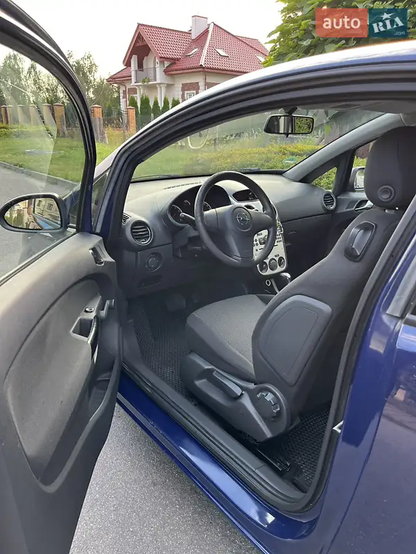 2009 opel corsa