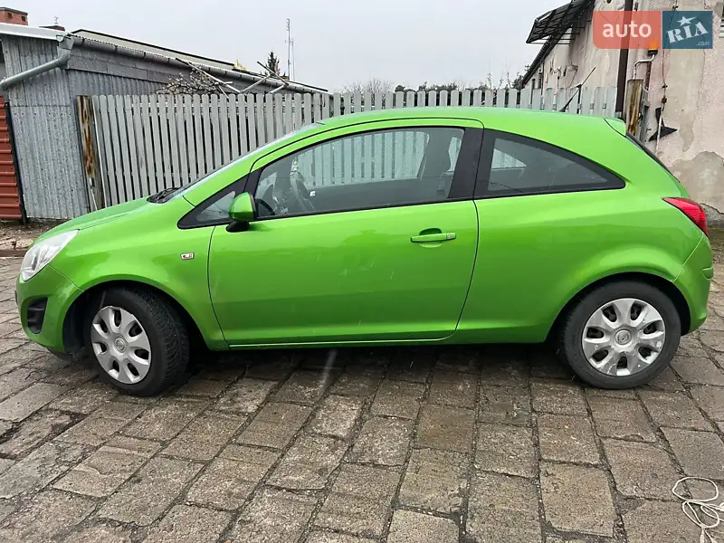 2013 opel corsa