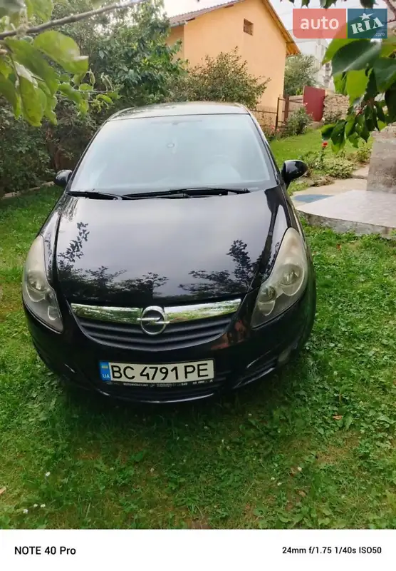 2010 opel corsa