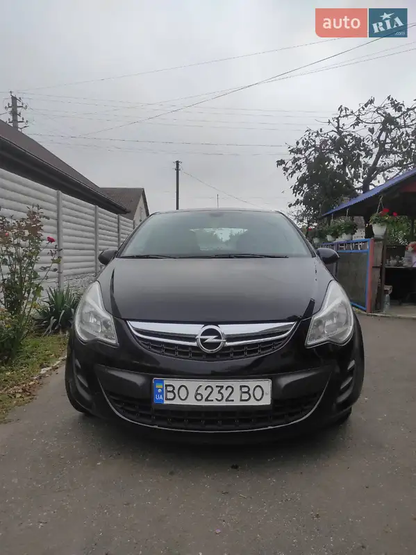 2011 opel corsa