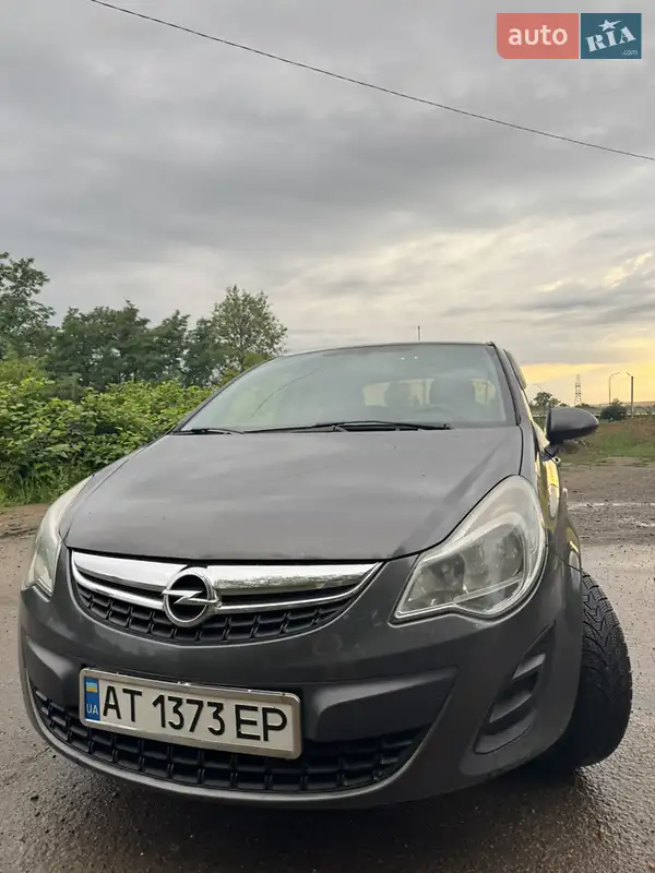 2011 opel corsa