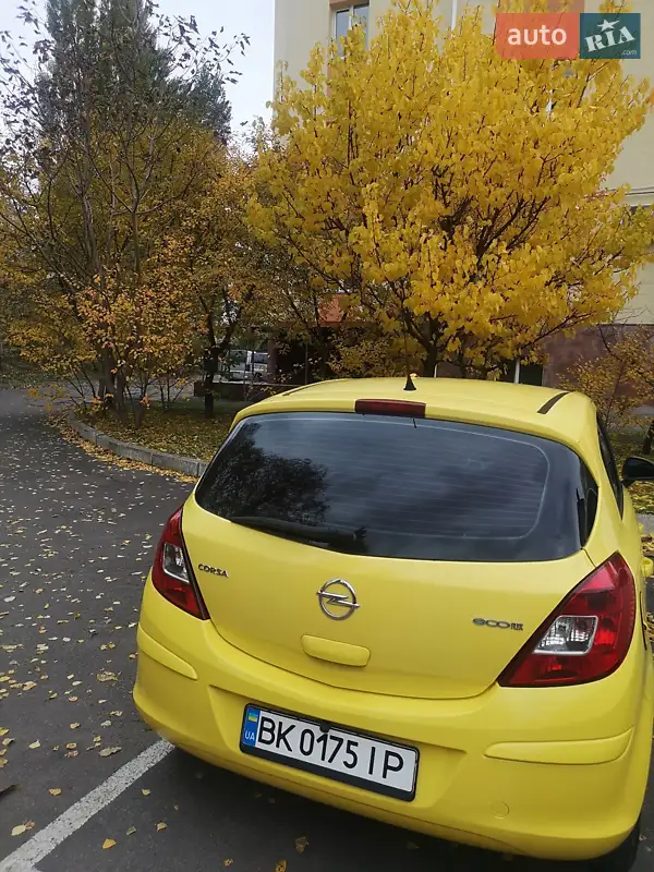 2011 opel corsa