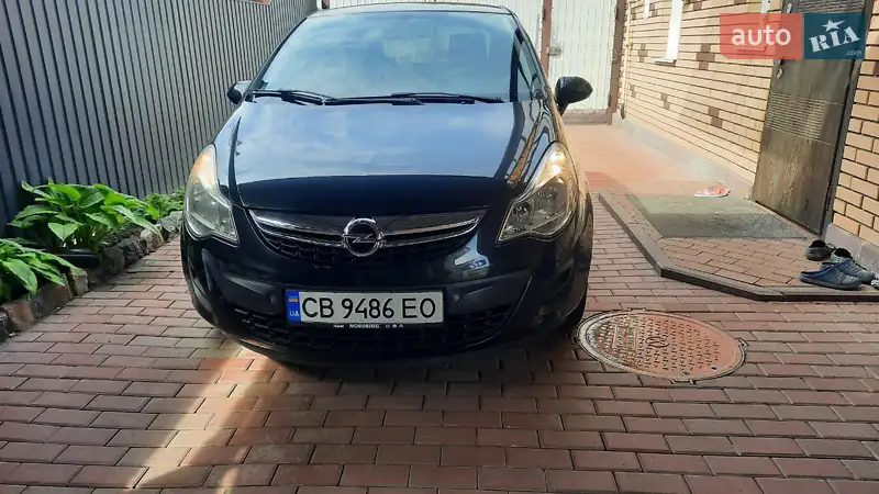 2012 opel corsa