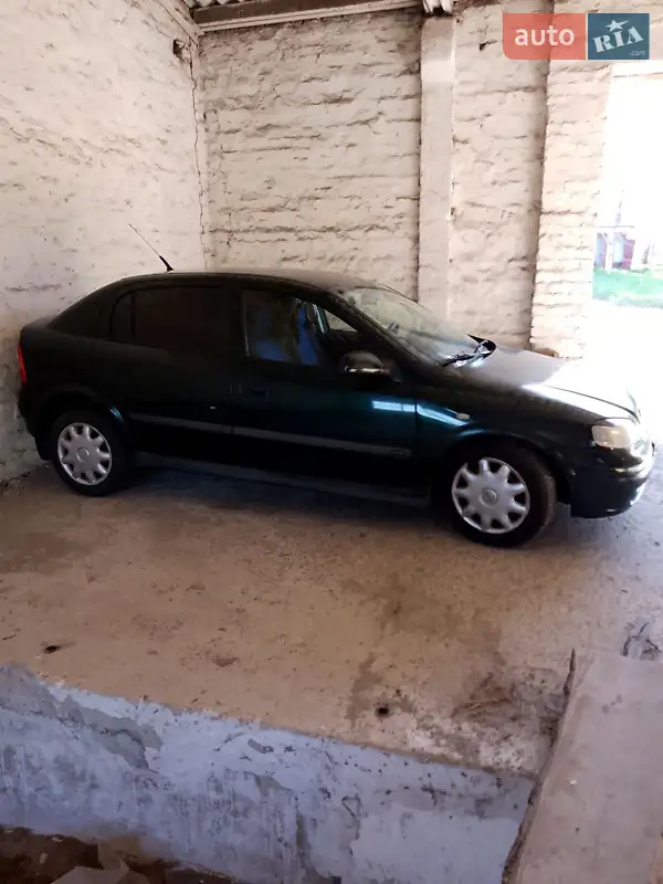 2000 opel astra