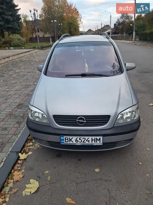 2002 opel zafira