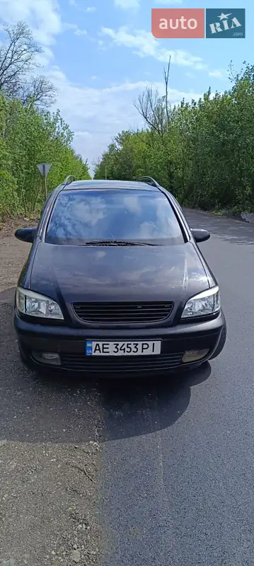 2003 opel zafira