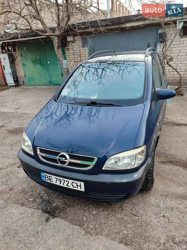 2004 opel zafira