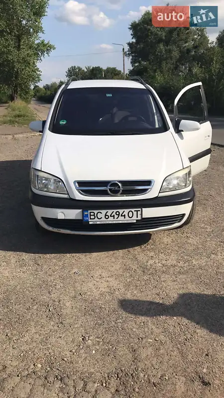 2004 opel zafira