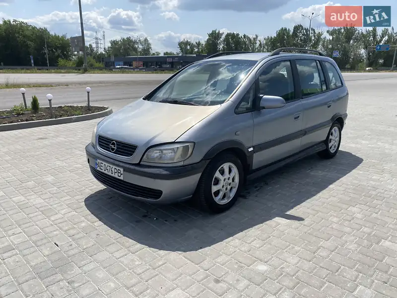 2004 opel zafira