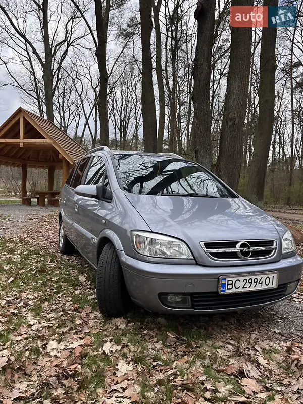 2004 opel zafira
