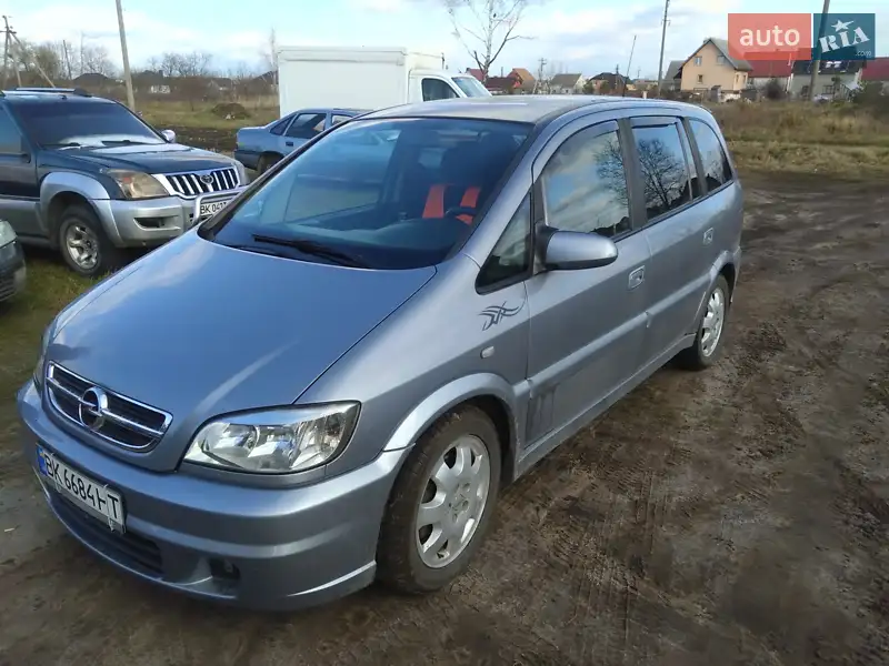 2004 opel zafira