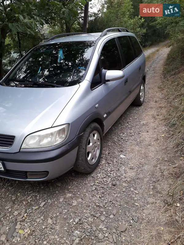1999 opel zafira