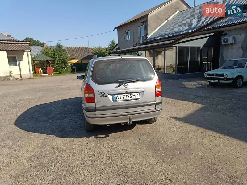1999 opel zafira