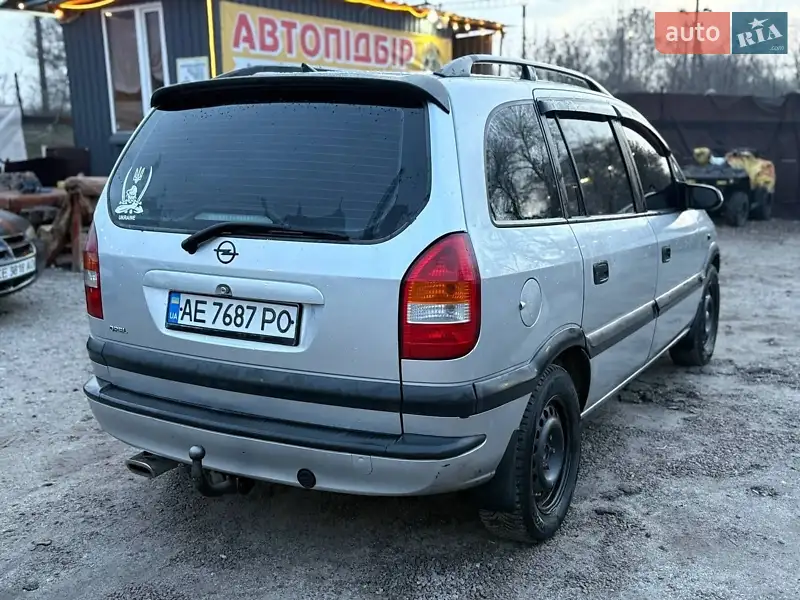 2000 opel zafira