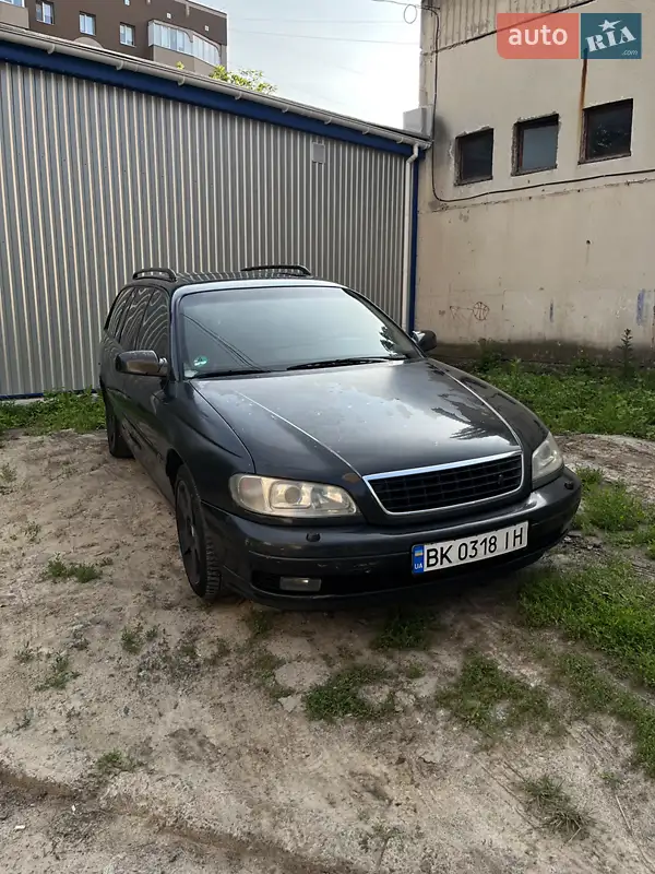 2002 opel omega caravan