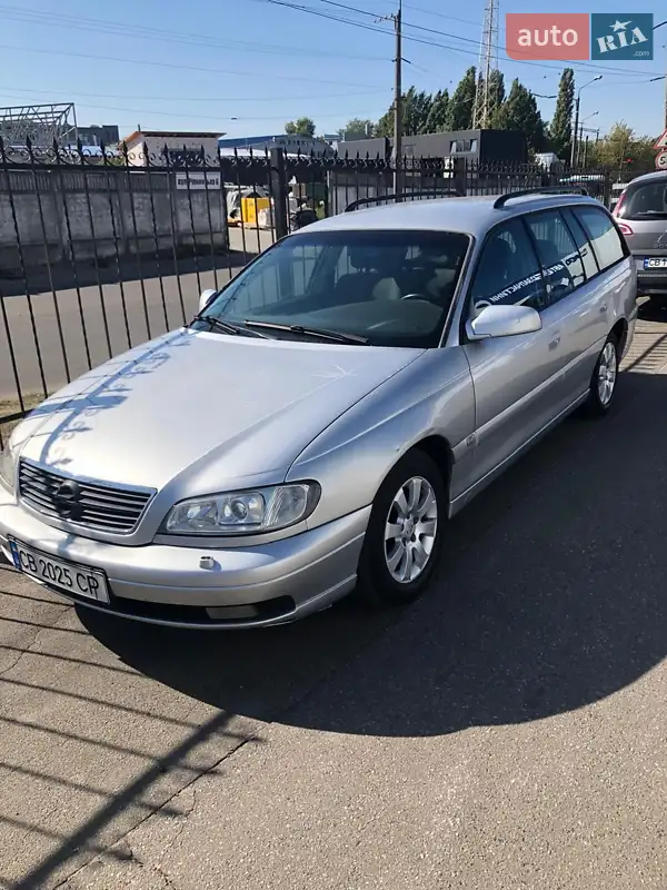 2003 opel omega