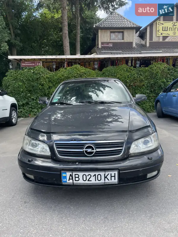 2000 opel omega